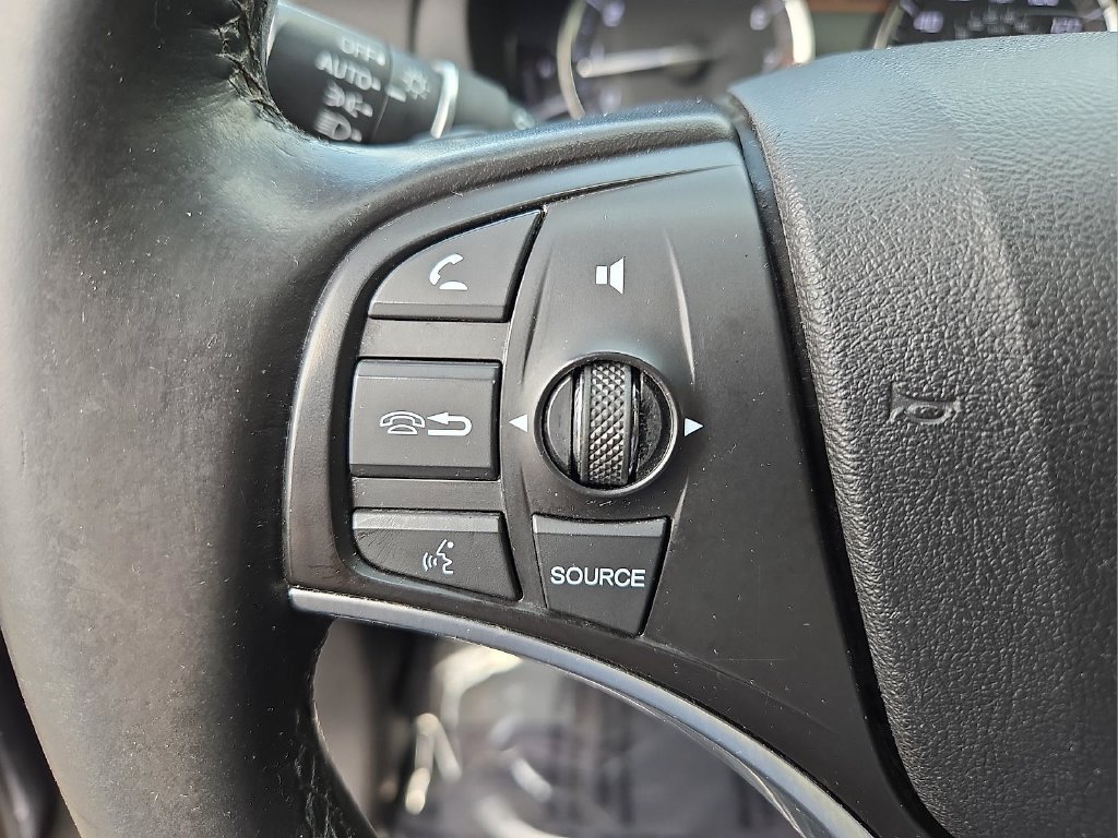 Used 2020 Acura MDX SH-AWD image 22