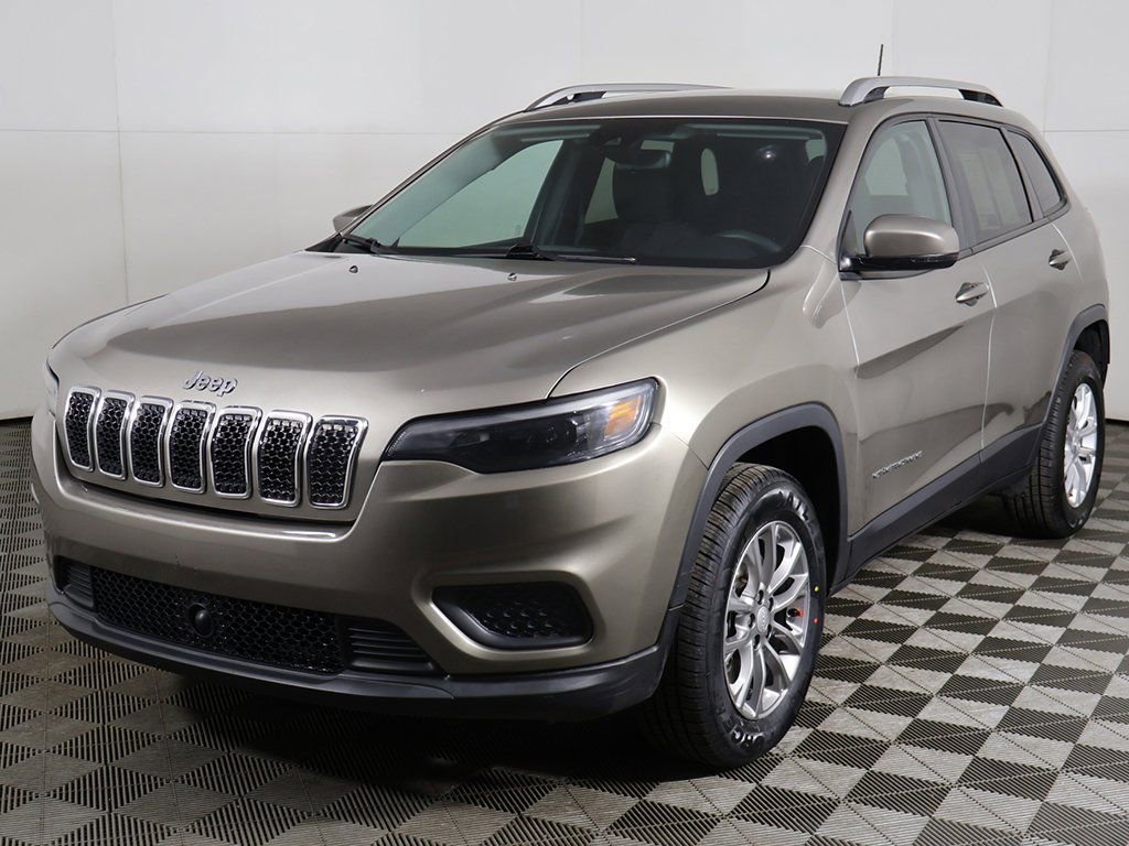 Used 2021 Jeep Cherokee Latitude image 5