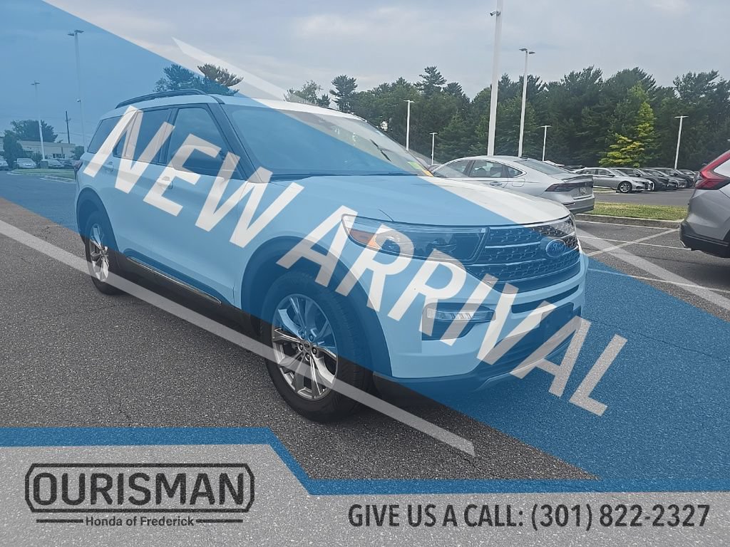 Used 2020 Ford Explorer XLT w/ Equipment Group 202A AWD/4WD image 1