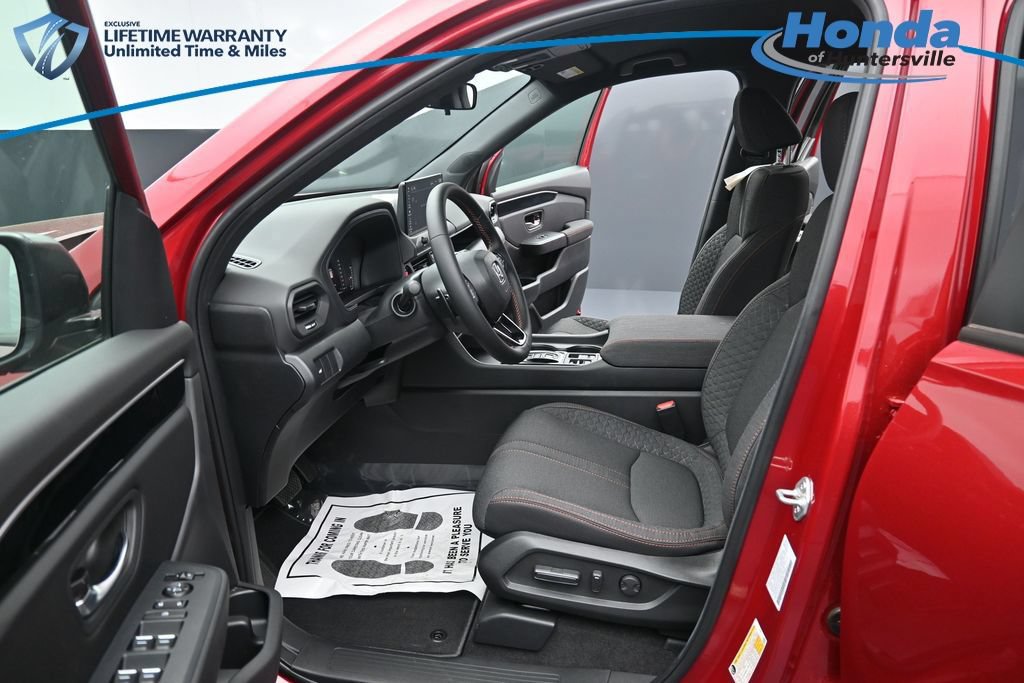 New 2026 Honda Pilot Sport image 17
