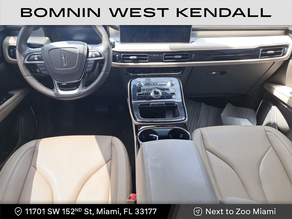 Used 2023 Lincoln Nautilus AWD w/ Premium Package image 19