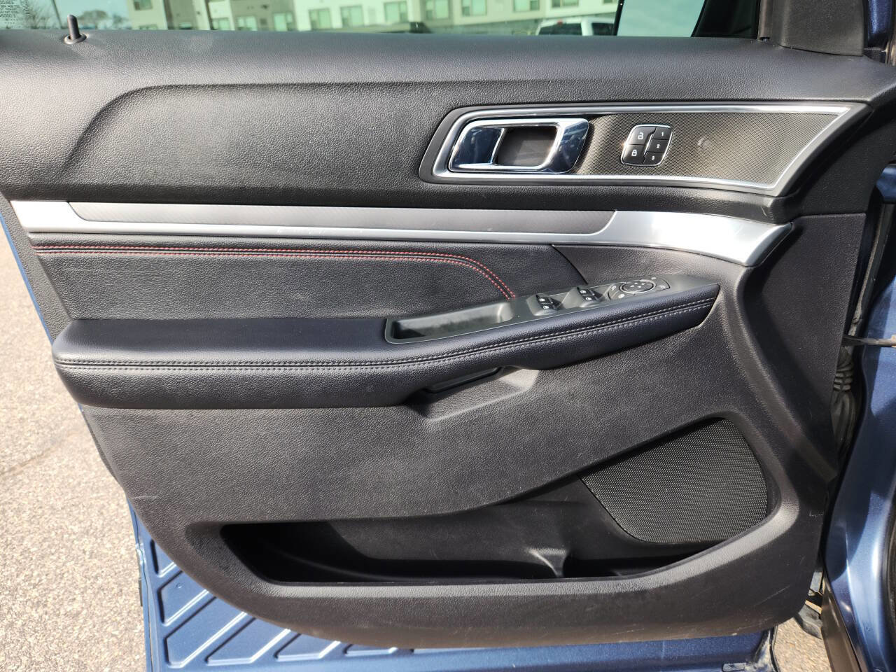 Used 2018 Ford Explorer Sport w/ Equipment Group 401A image 22