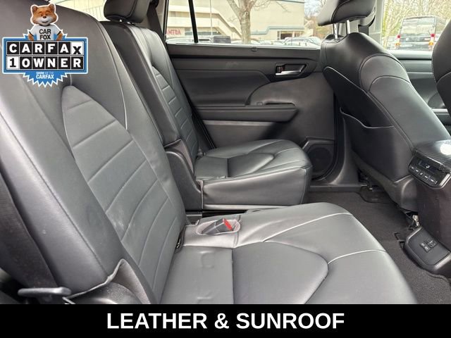 Used 2023 Toyota Highlander XLE image 22