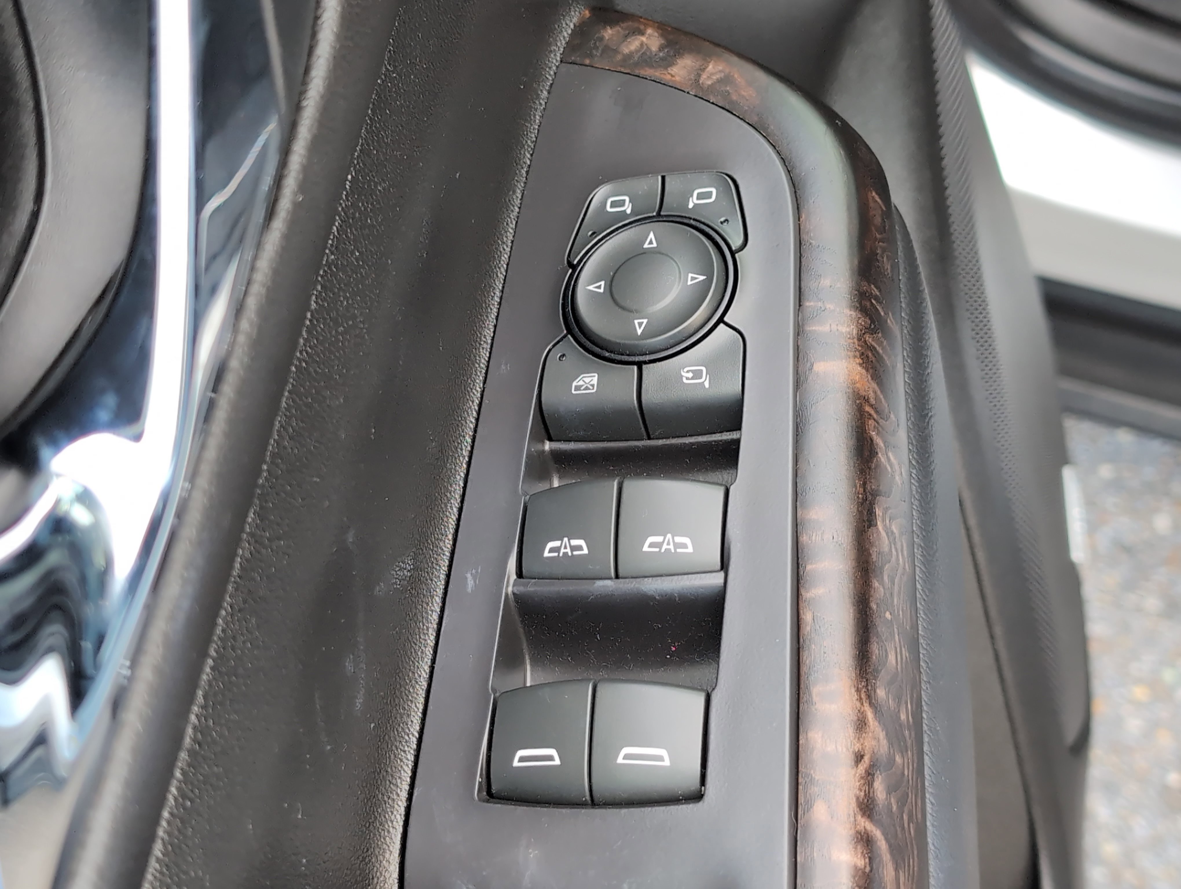 Used 2020 GMC Acadia Denali w/ LPO, Floor Liner Package image 13