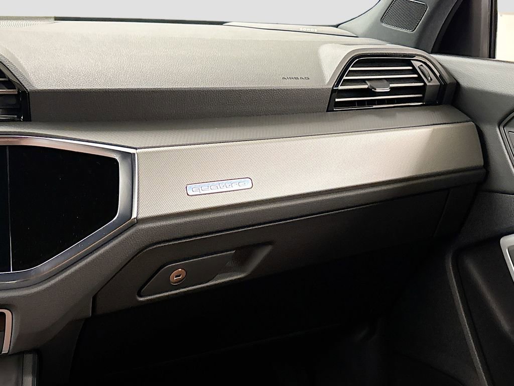 New 2025 Audi Q3 2.0T Premium Plus image 20