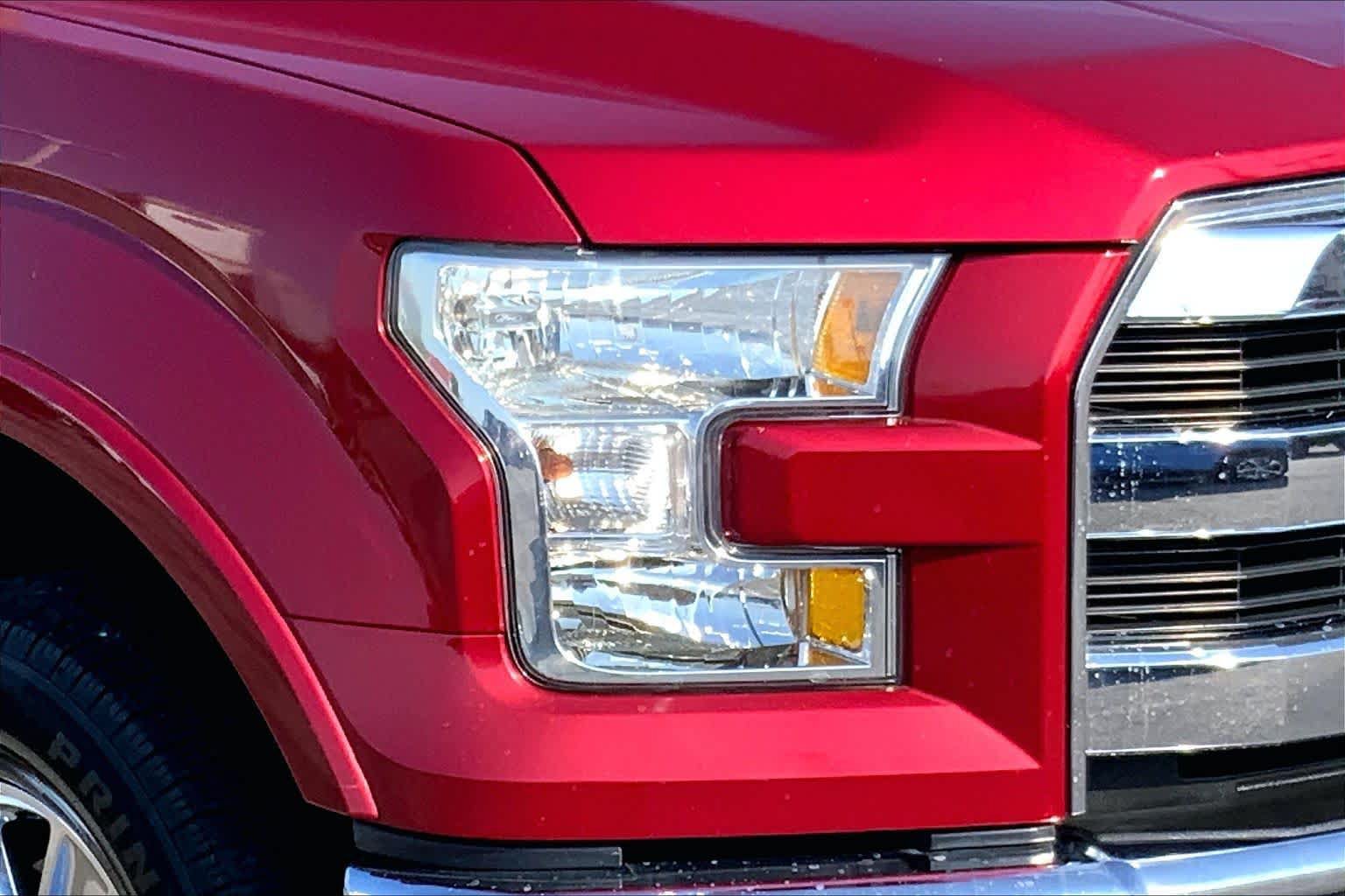 Used 2016 Ford F150 Lariat w/ Equipment Group 501A Mid AWD/4WD image 25