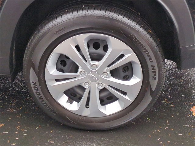 Used 2024 Chevrolet Trax LS image 30