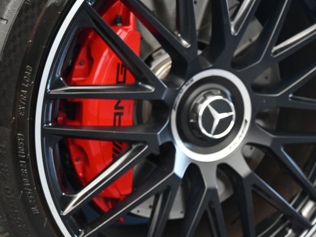 Used 2025 Mercedes-Benz S 63 AMG S image 55
