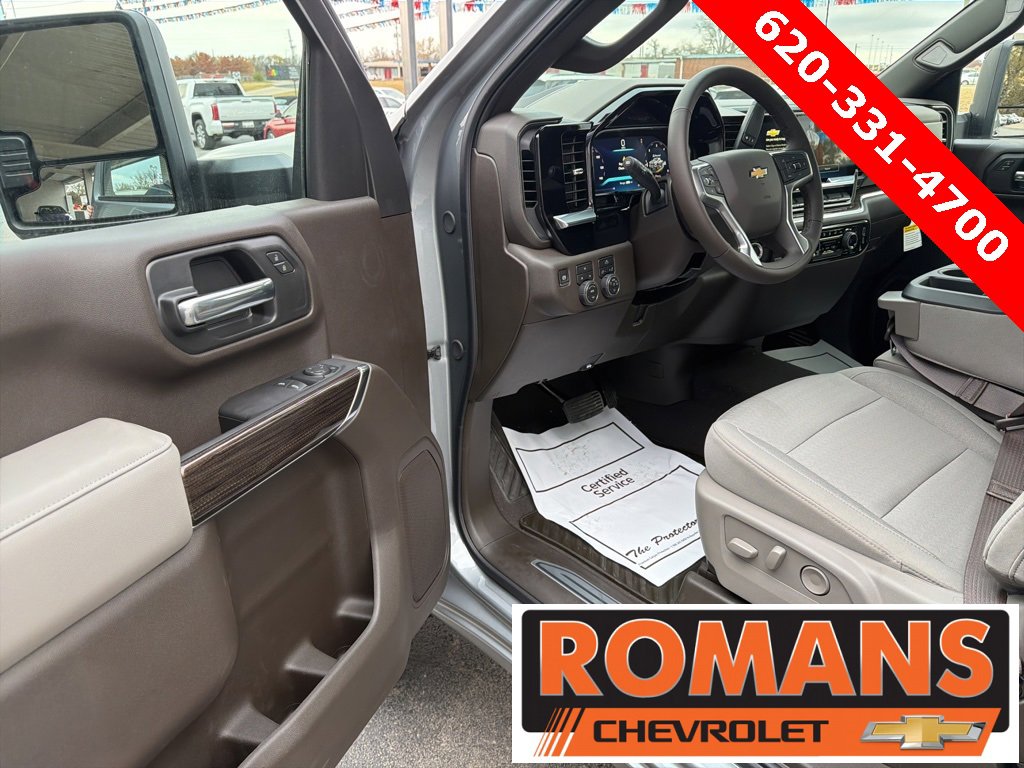 New 2026 Chevrolet Silverado 3500 LT image 10