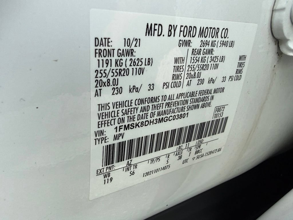 Used 2021 Ford Explorer XLT w/ Equipment Group 202A AWD/4WD image 36