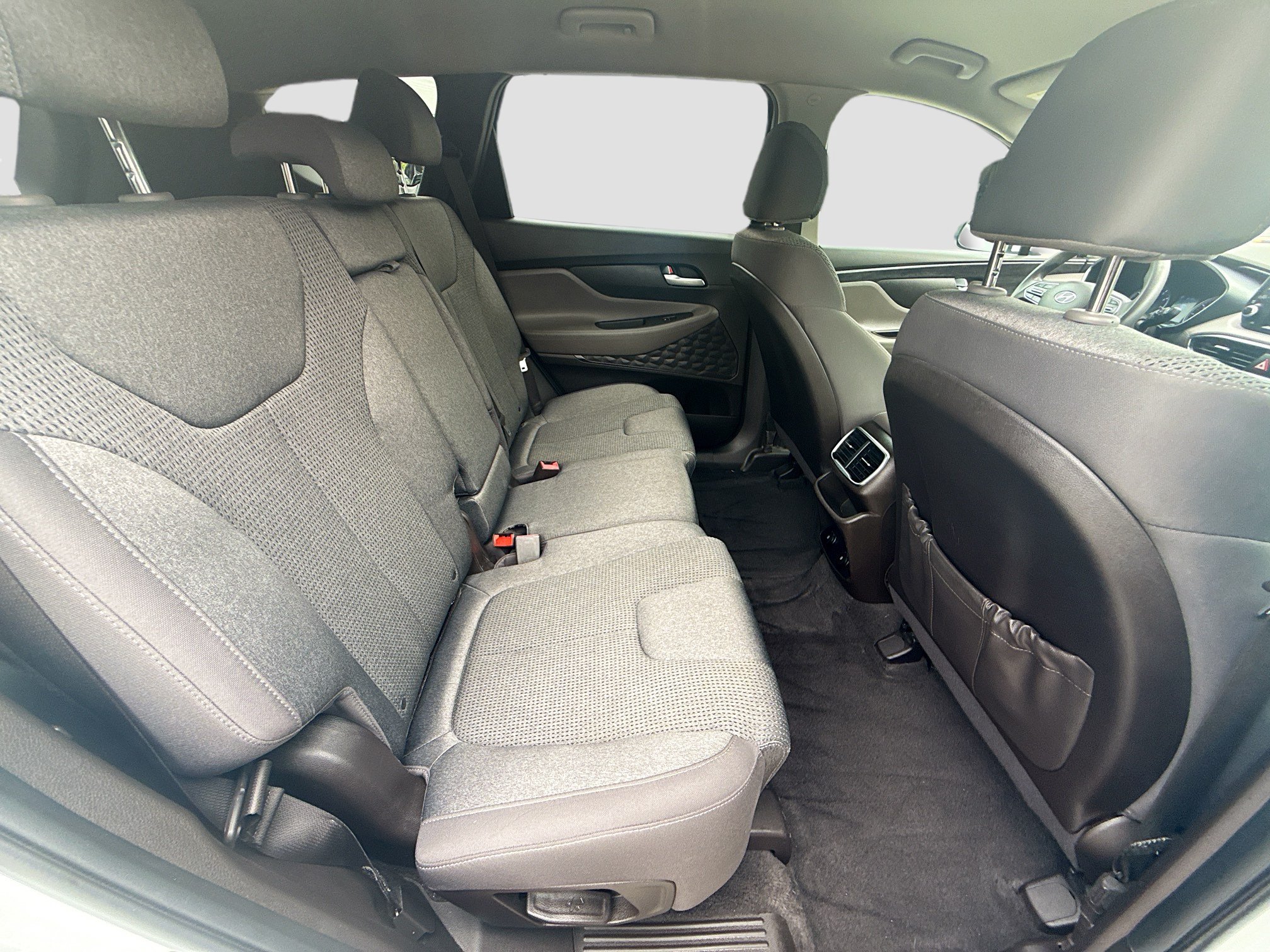 Used 2019 Hyundai Santa Fe SE FWD image 26