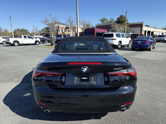 Used 2024 BMW 430i Convertible image 4