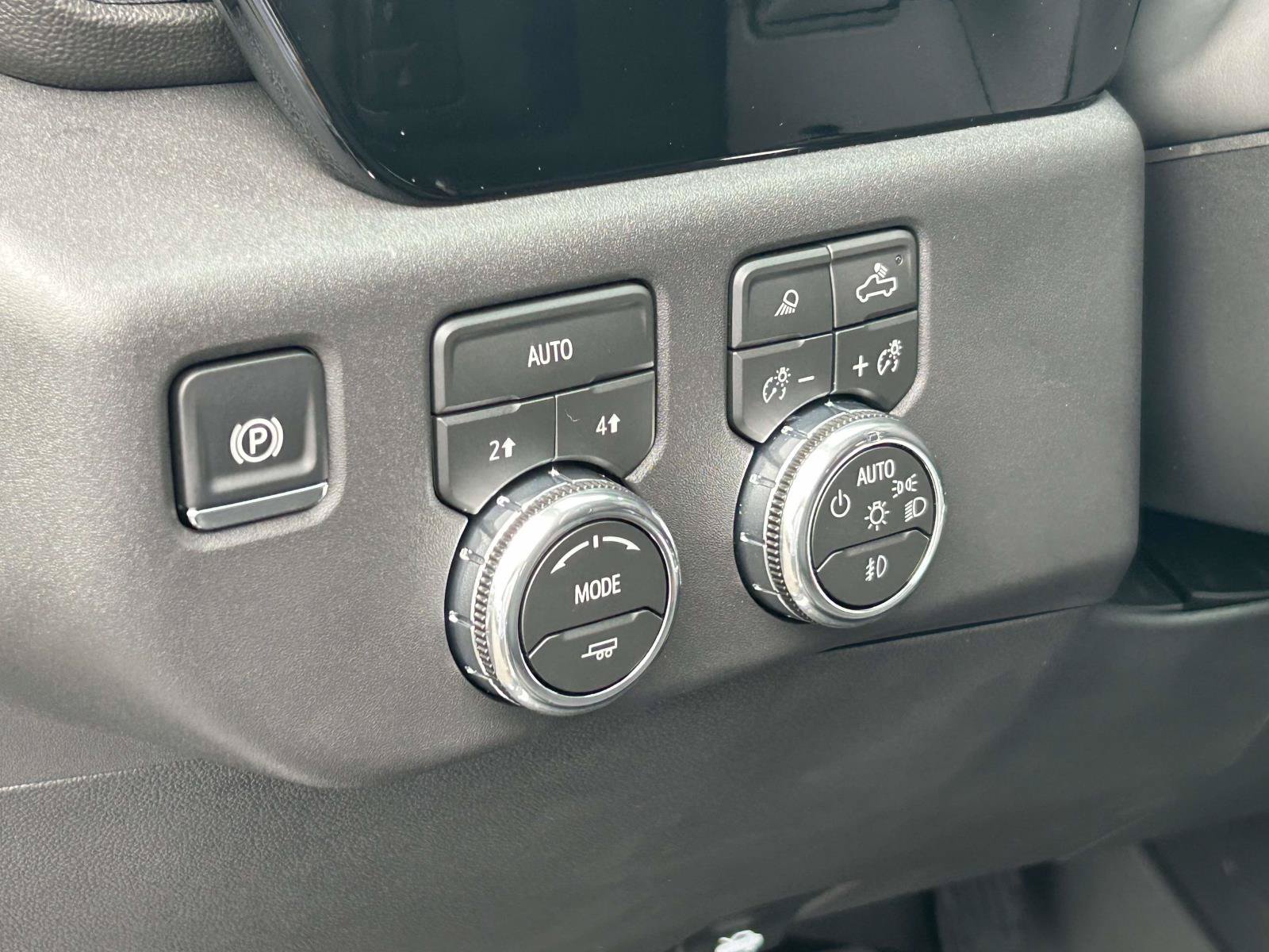 Used 2026 GMC Sierra 1500 SLT w/ SLT Premium Package AWD/4WD image 22