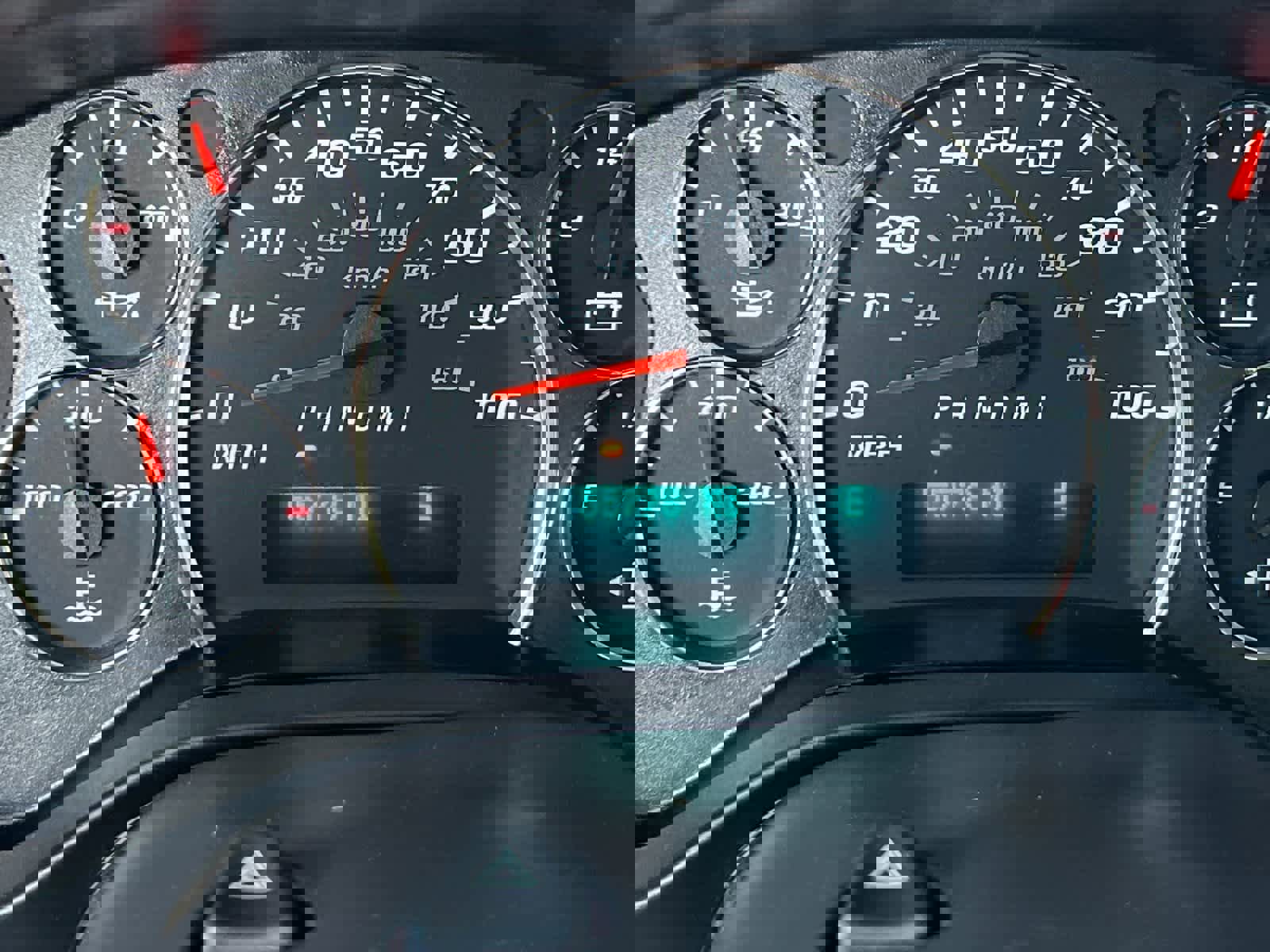 Used 2017 Chevrolet Express 3500 LT w/ LT Preferred Equipment Group image 26