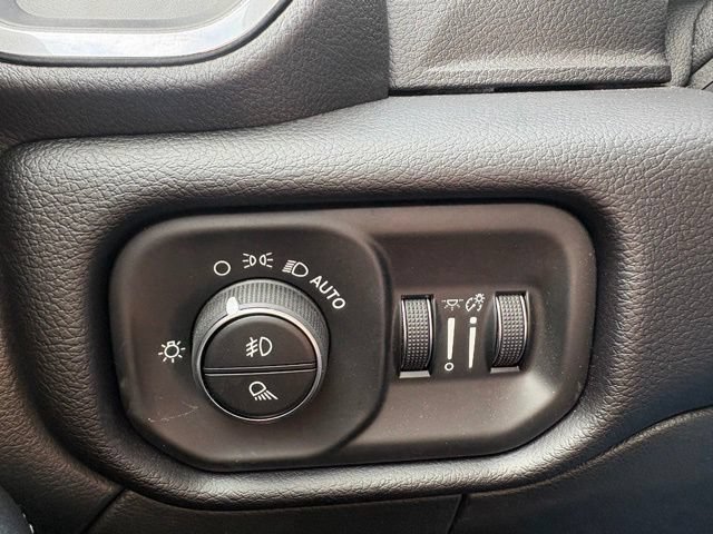 Used 2021 RAM 4500 Laramie AWD/4WD image 15
