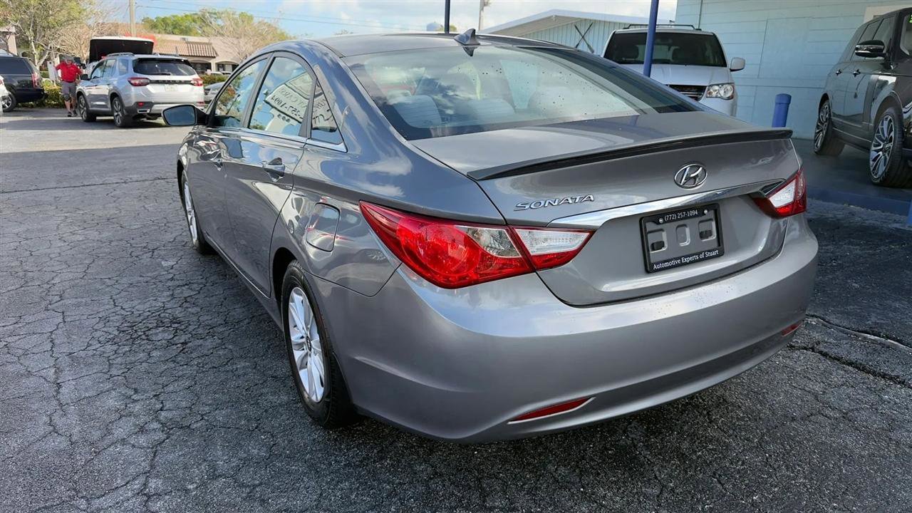 Used 2013 Hyundai Sonata GLS w/ Popular Equipment Pkg image 3