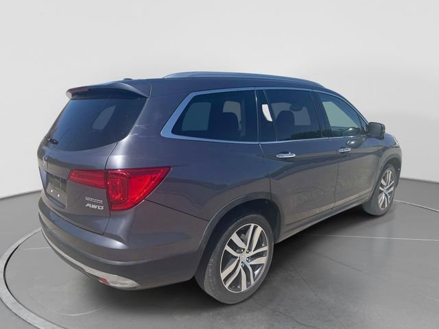 Used 2017 Honda Pilot Touring image 4