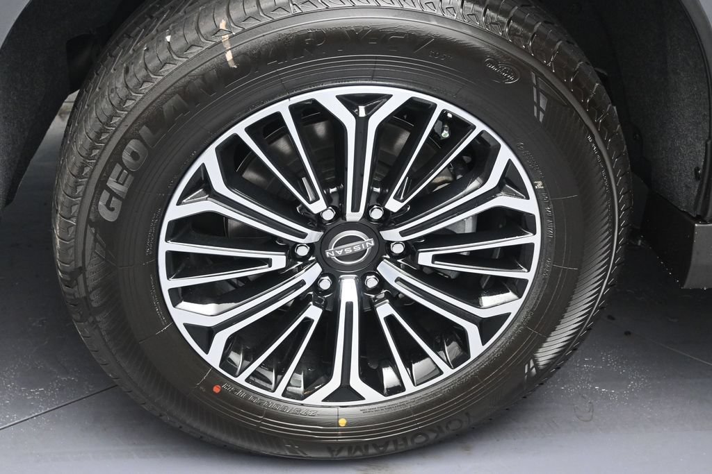 New 2026 Nissan Armada Platinum AWD/4WD image 5