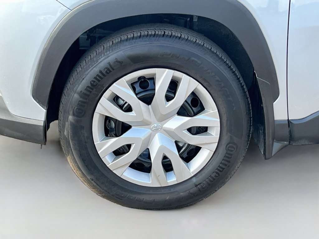 Used 2026 Toyota Corolla Cross L FWD image 29