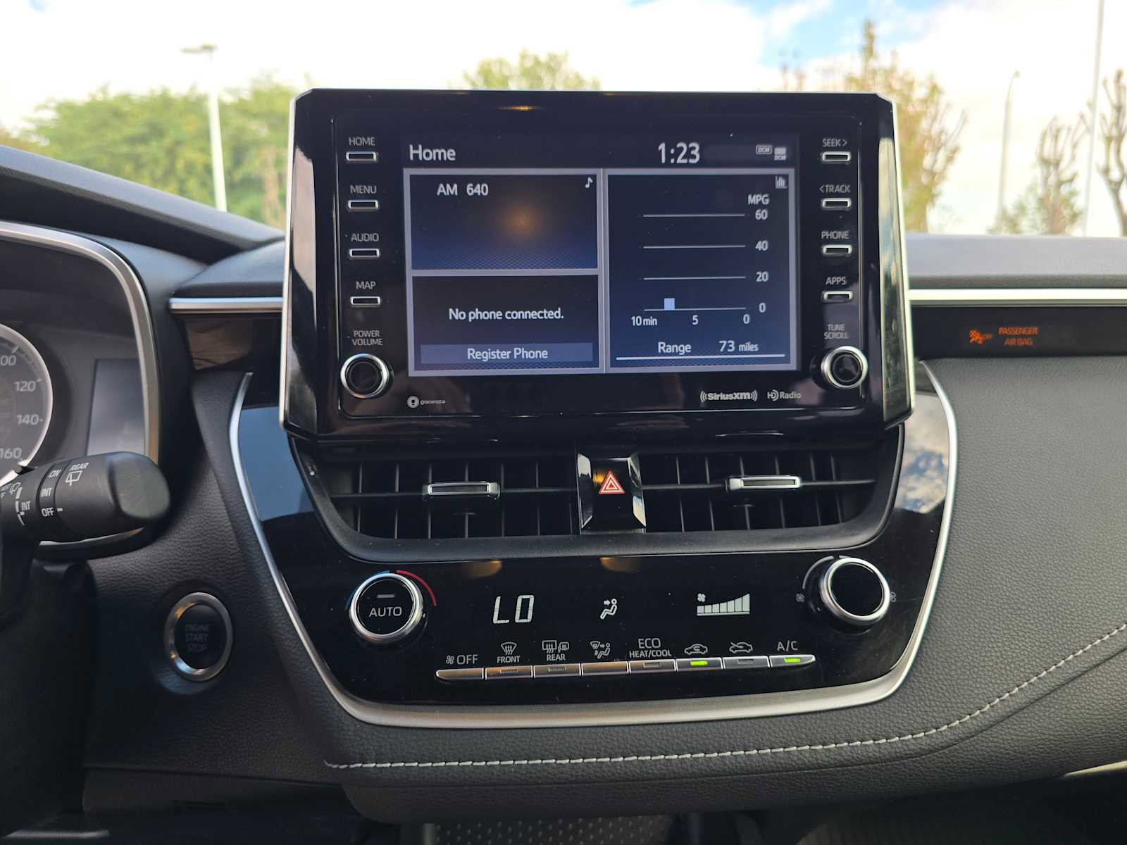 Used 2022 Toyota Corolla SE image 27