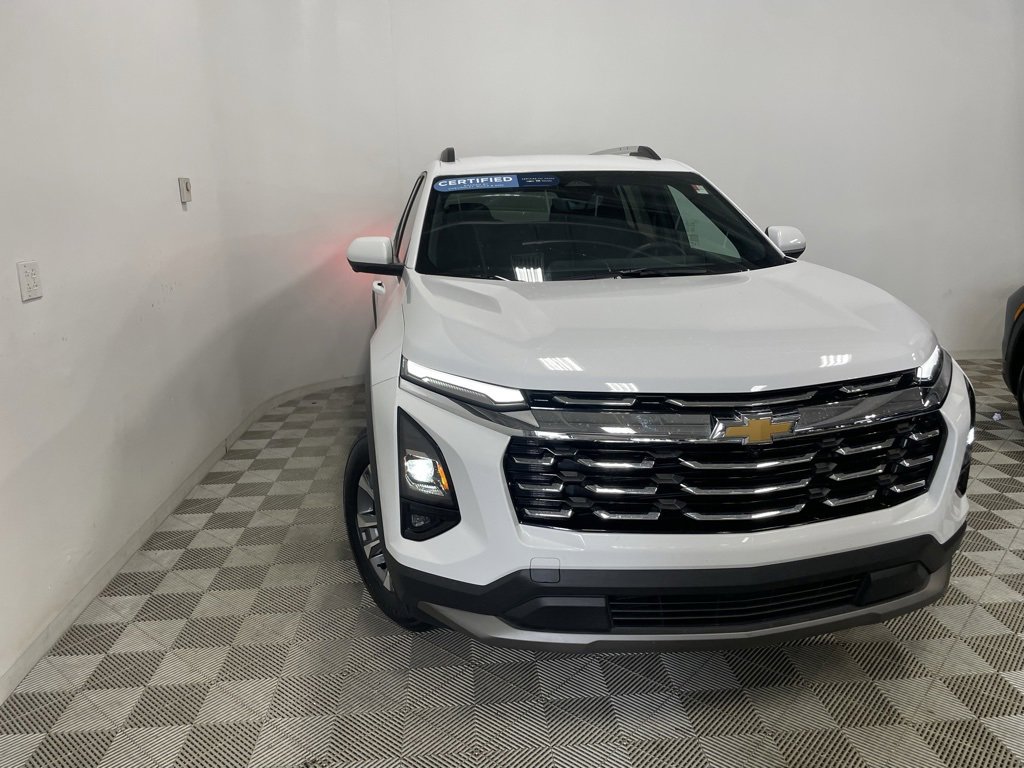 Certified 2025 Chevrolet Equinox LT w/ Convenience Package II image 3