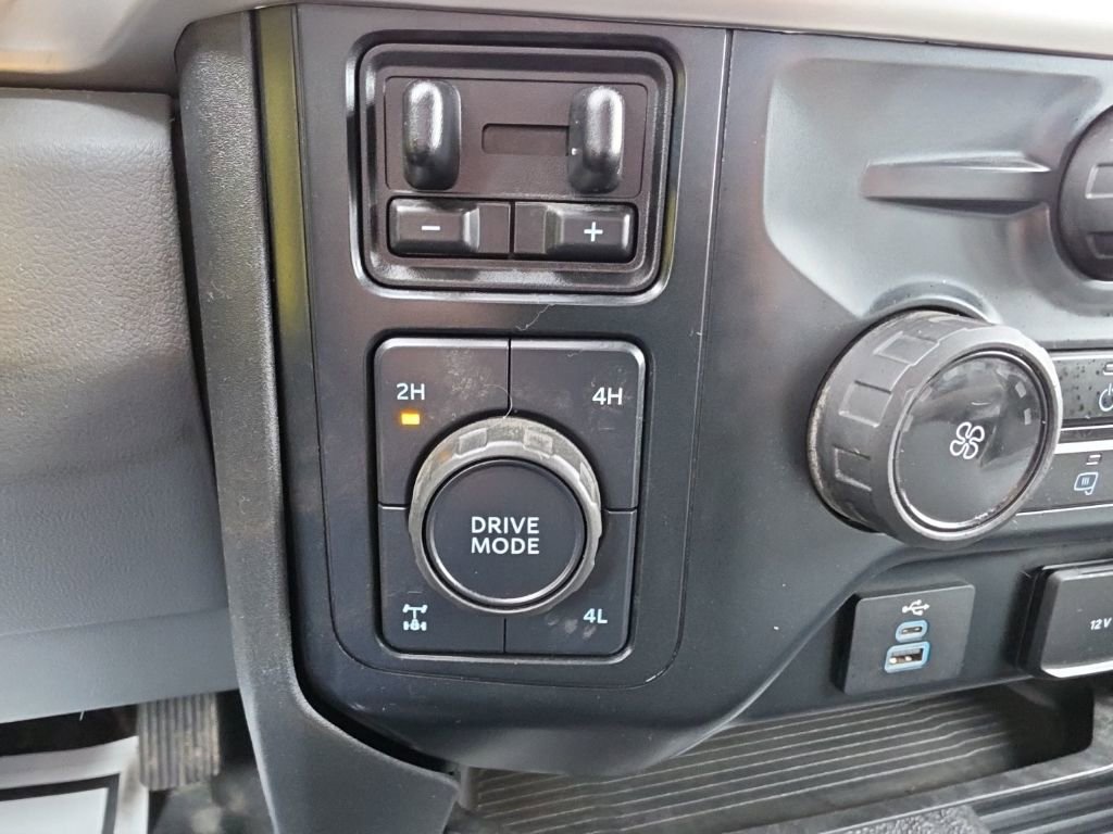 Used 2023 Ford F250 XLT w/ 360-Degree Camera Package AWD/4WD image 17
