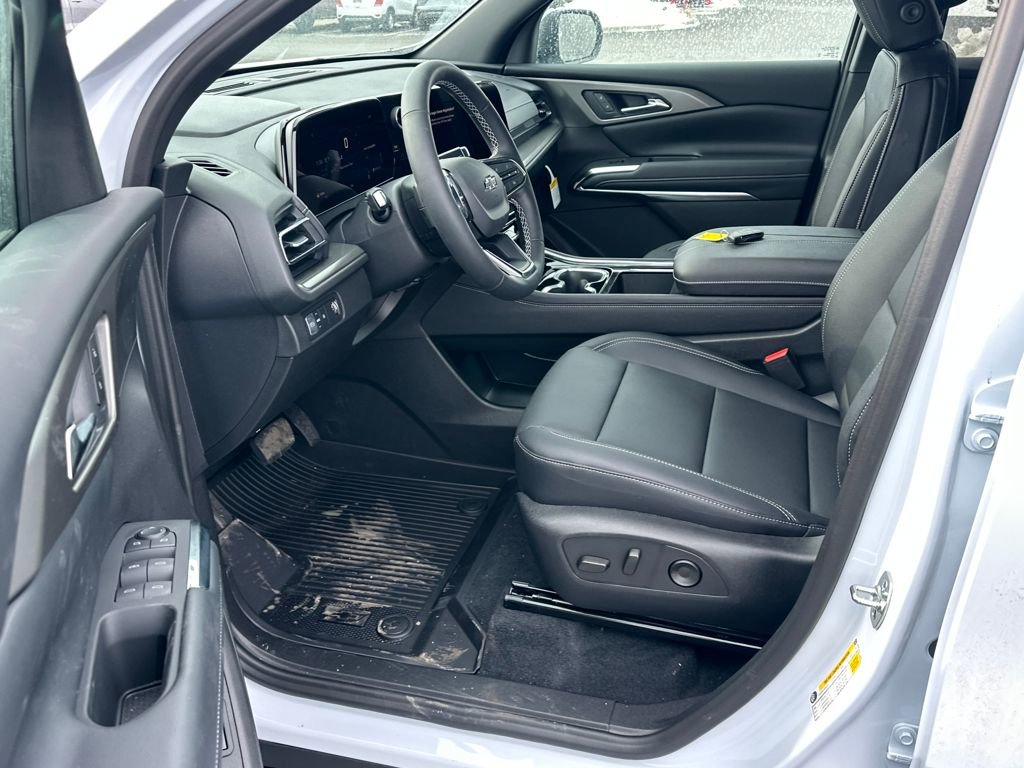 New 2026 Chevrolet Traverse LT w/ Midnight/Sport Edition image 10