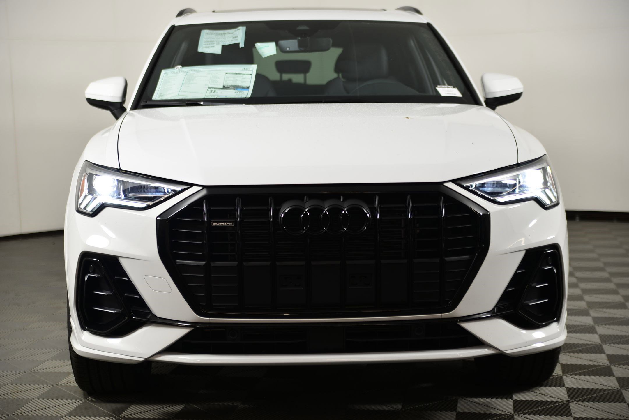 New 2025 Audi Q3 2.0T Premium image 5