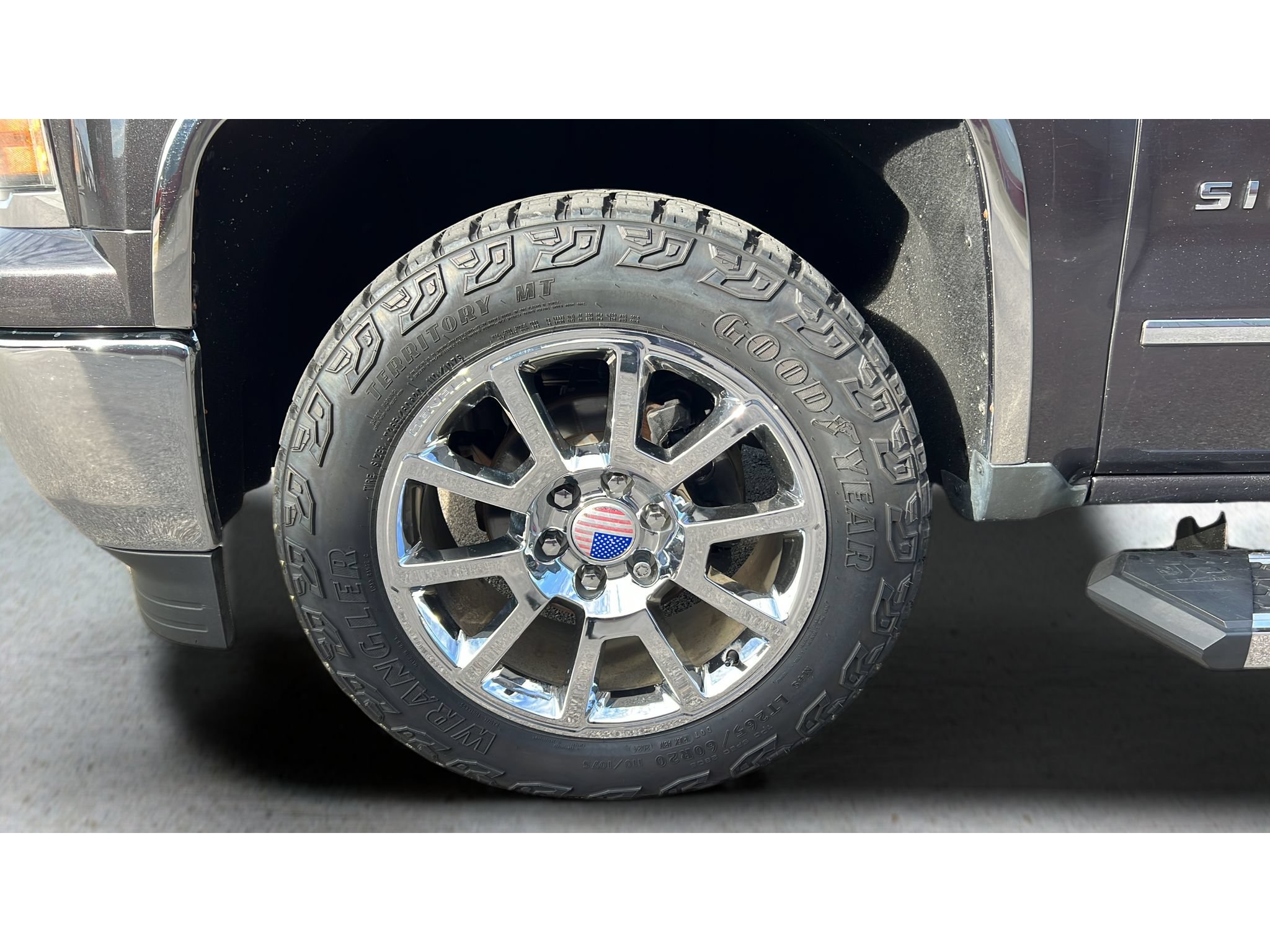 Used 2015 Chevrolet Silverado 1500 LTZ w/ LTZ Plus Package AWD/4WD image 34