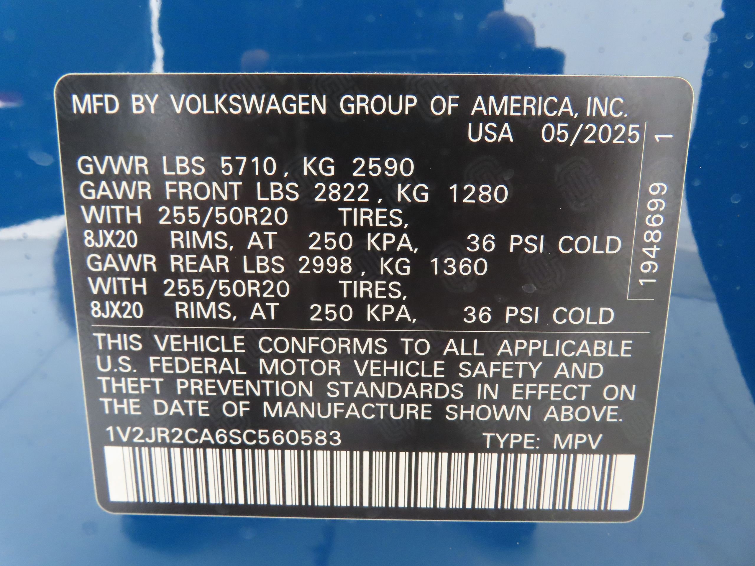 New 2025 Volkswagen Atlas SE FWD image 30