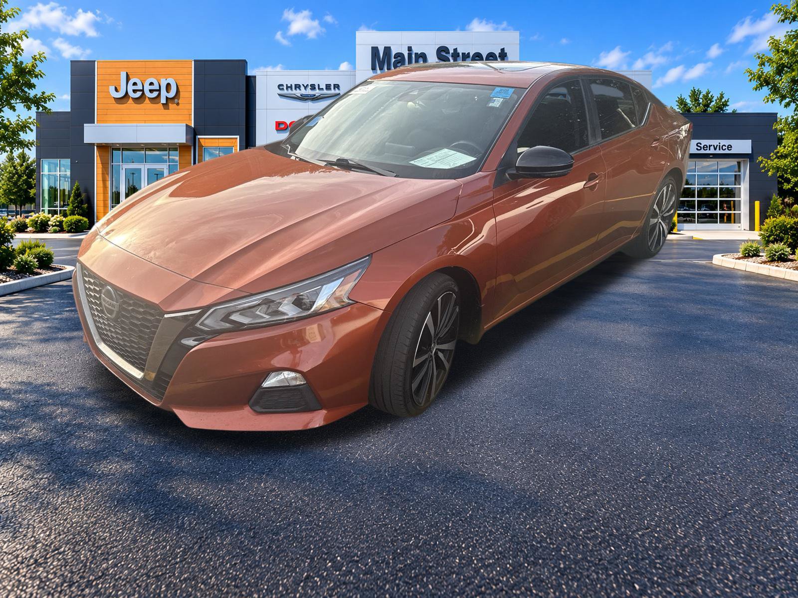 Used 2021 Nissan Altima 2.5 SR w/ SR Premium Package FWD image 2