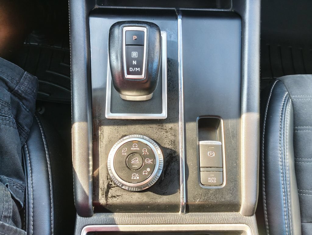 Used 2023 Mitsubishi Outlander SE AWD/4WD image 32