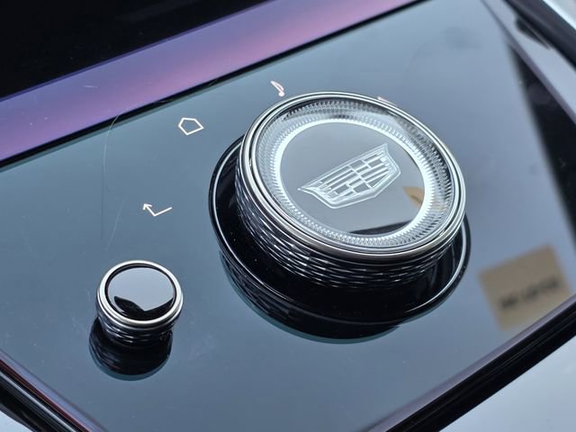 Used 2026 Cadillac Escalade Platinum Sport w/ LPO, Floor Liner Package image 22