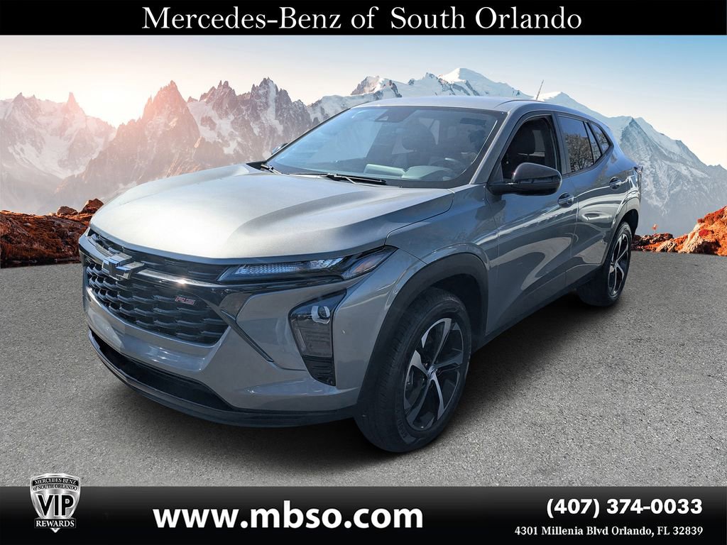 Used 2024 Chevrolet Trax RS w/ Driver Confidence Package image 18