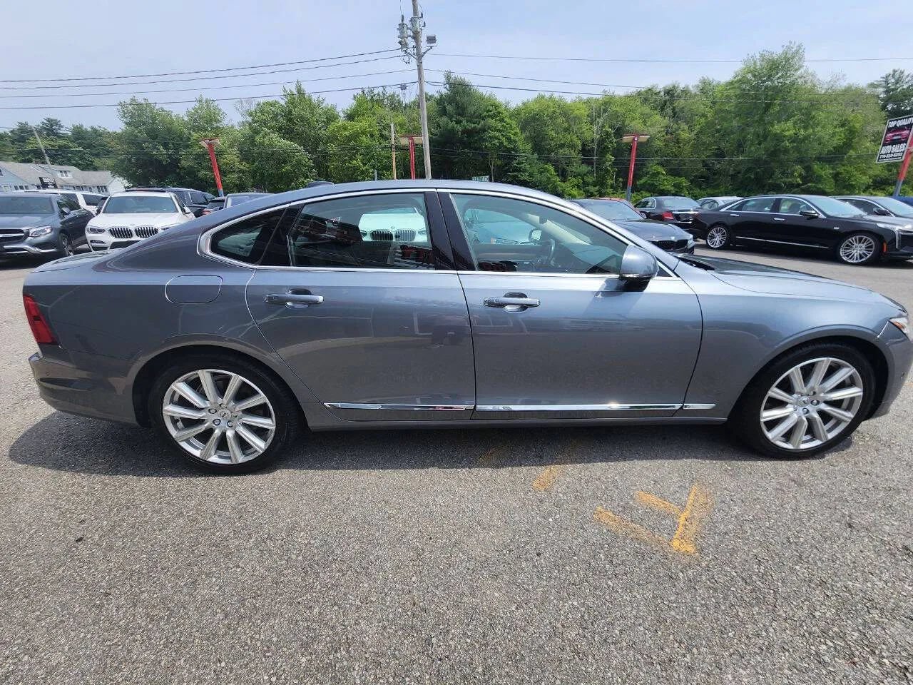 Used 2017 Volvo S90 T5 Inscription w/ Vision Package FWD image 4
