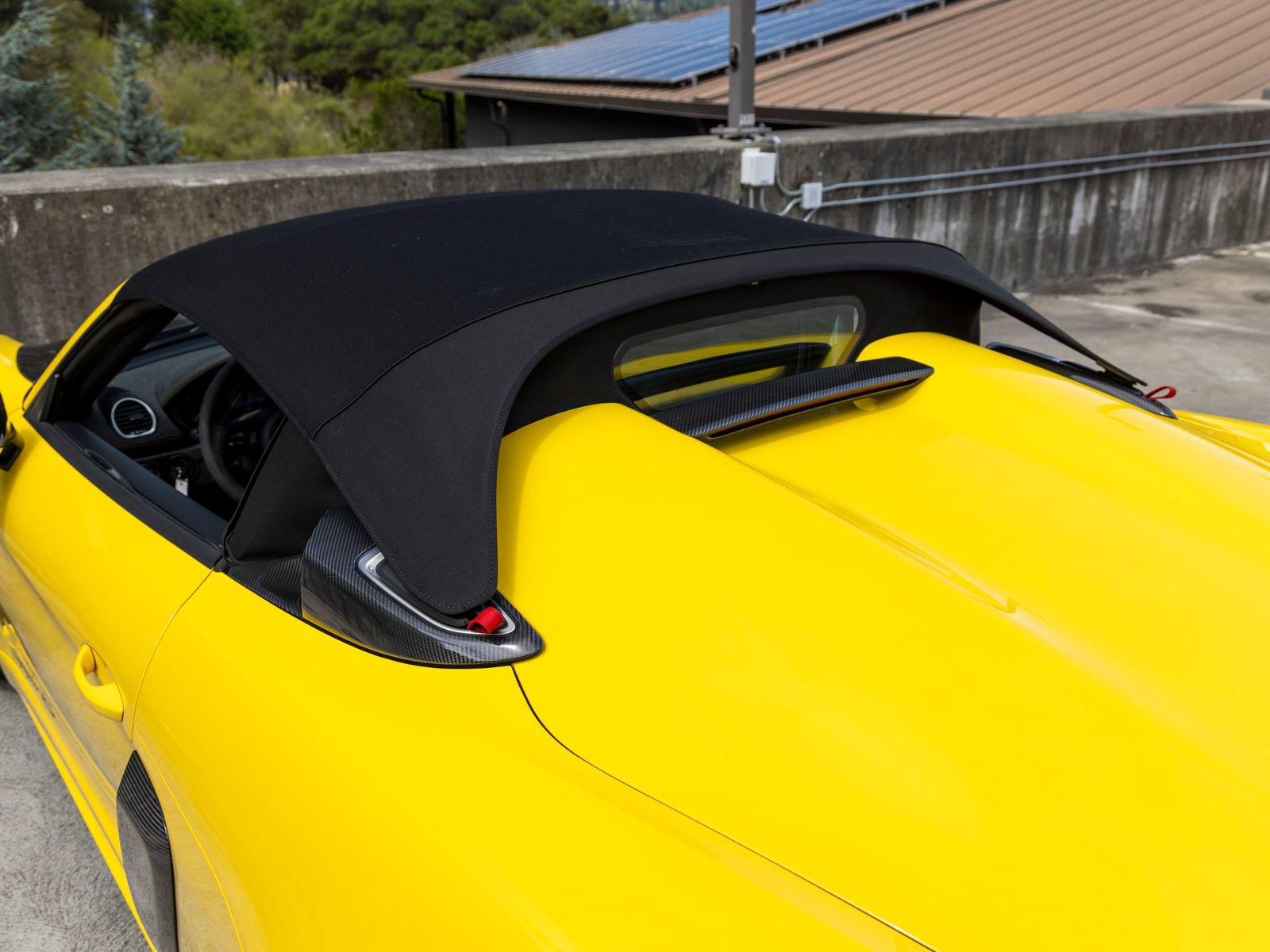 Certified 2025 Porsche 718 Boxster Spyder RS RWD image 27