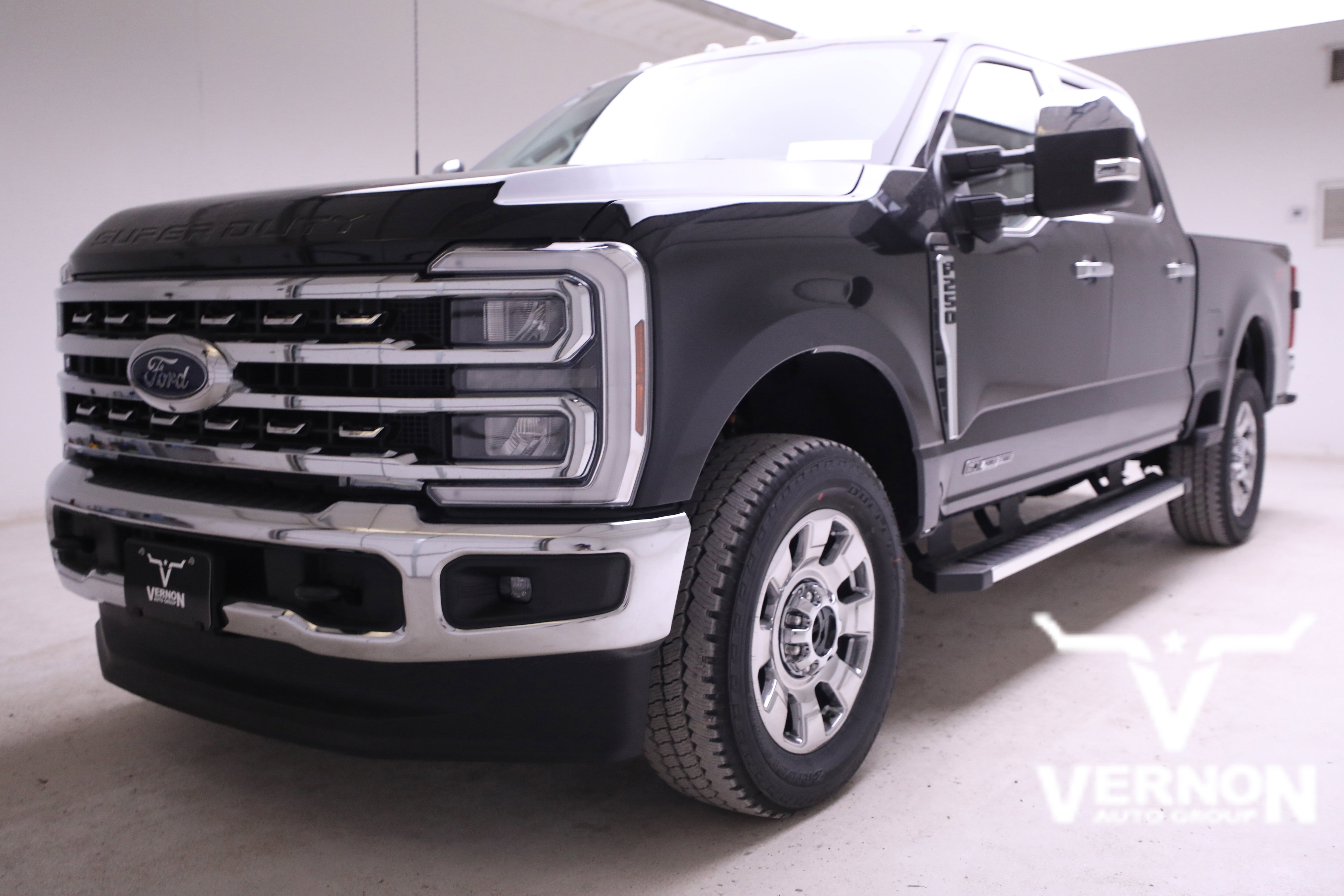 New 2026 Ford F250 Lariat w/ Chrome Package