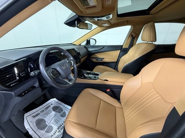 Used 2025 Lexus NX 350 AWD w/ Premium Package image 18