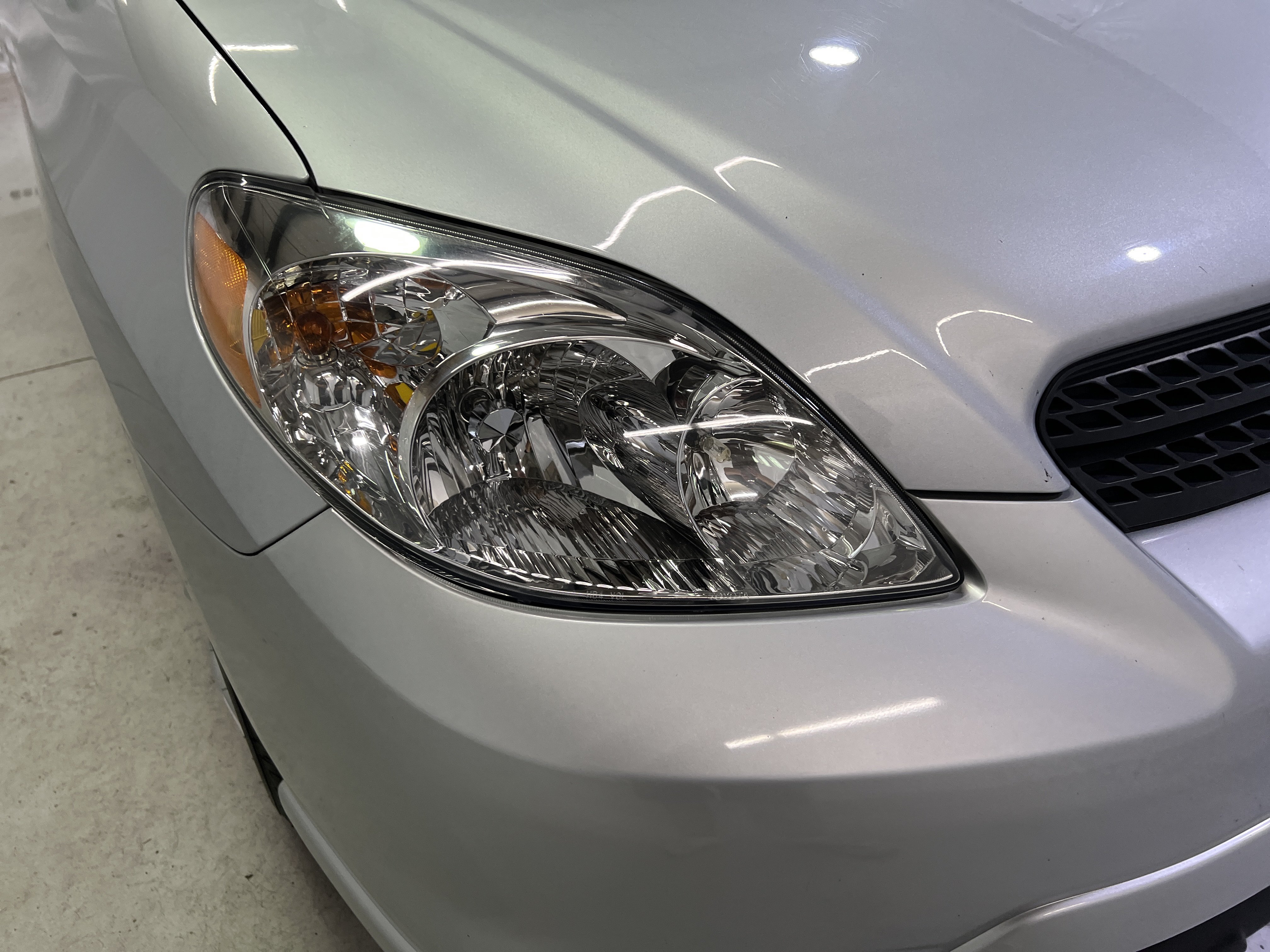 Used 2007 Toyota Matrix FWD image 5