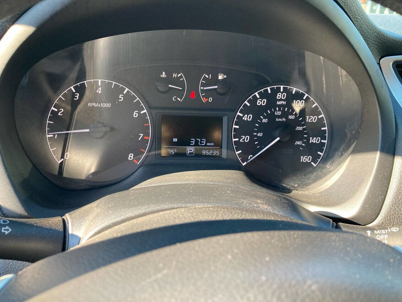 Used 2015 Nissan Sentra S image 12