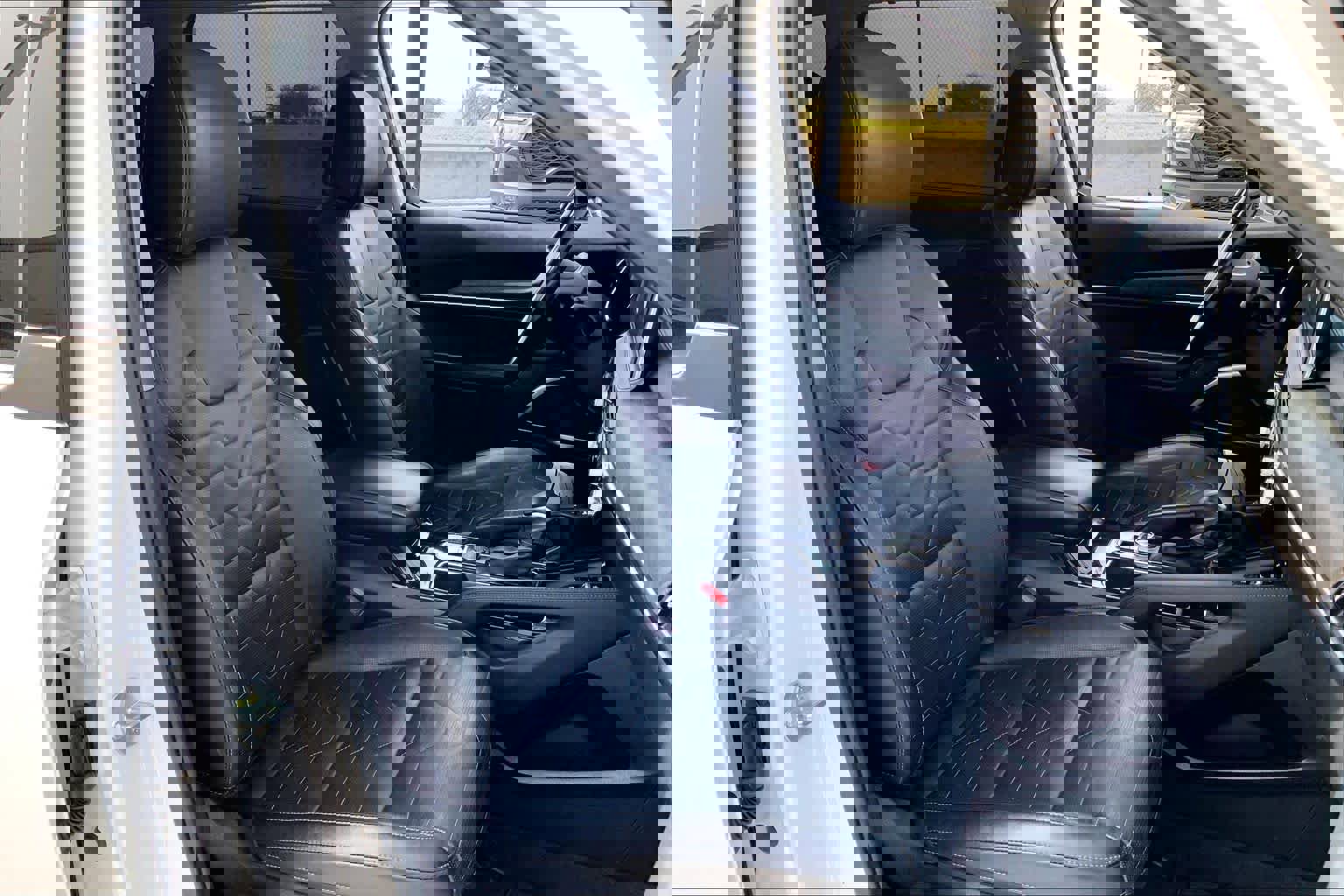 Used 2022 Kia Telluride SX w/ SX Prestige Package image 9