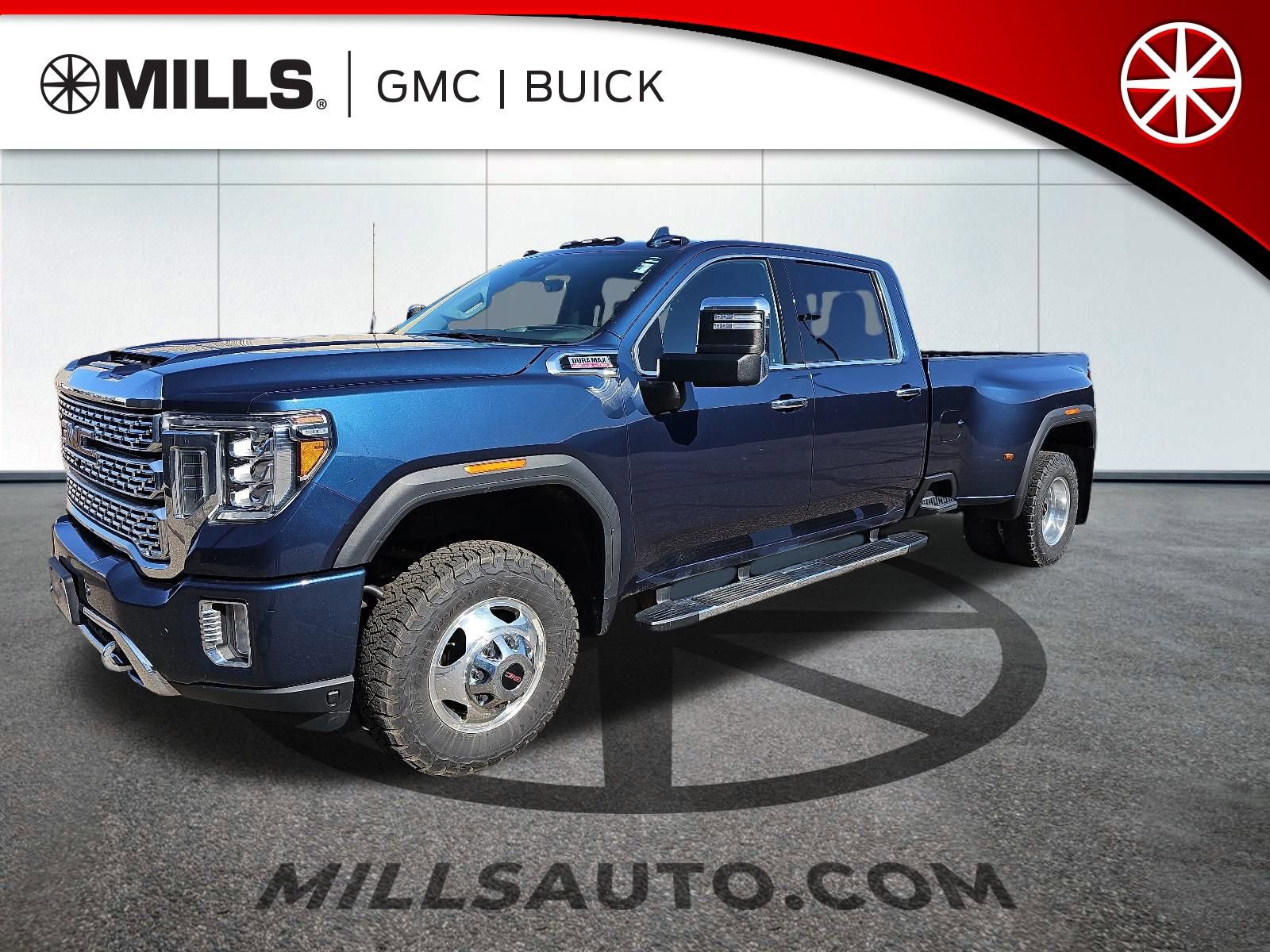 Used 2020 GMC Sierra 3500 Denali w/ Denali Ultimate Package AWD/4WD image 1