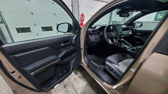 New 2026 Toyota Tacoma TRD Off-Road image 9