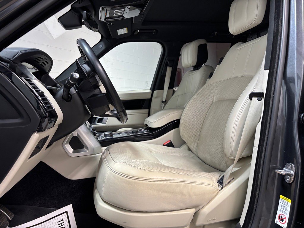 Used 2022 Land Rover Range Rover Westminster Edition image 23