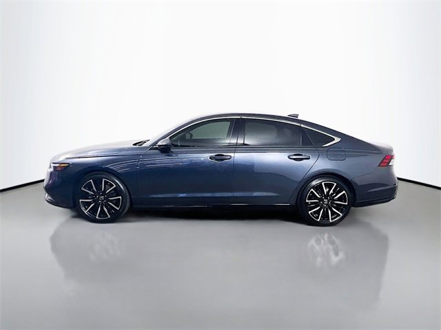 Used 2023 Honda Accord Touring image 6