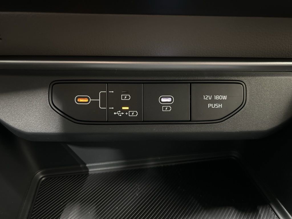 New 2026 Kia Carnival image 19