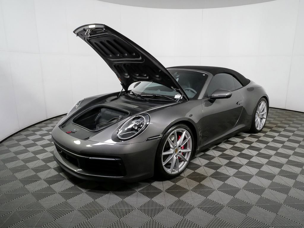 Certified 2021 Porsche 911 Carrera S RWD image 32