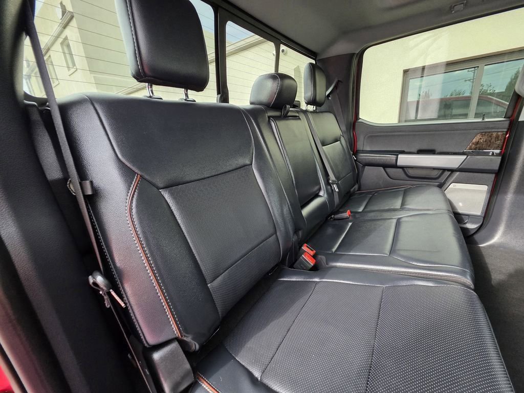 Used 2024 Ford F350 Lariat image 20