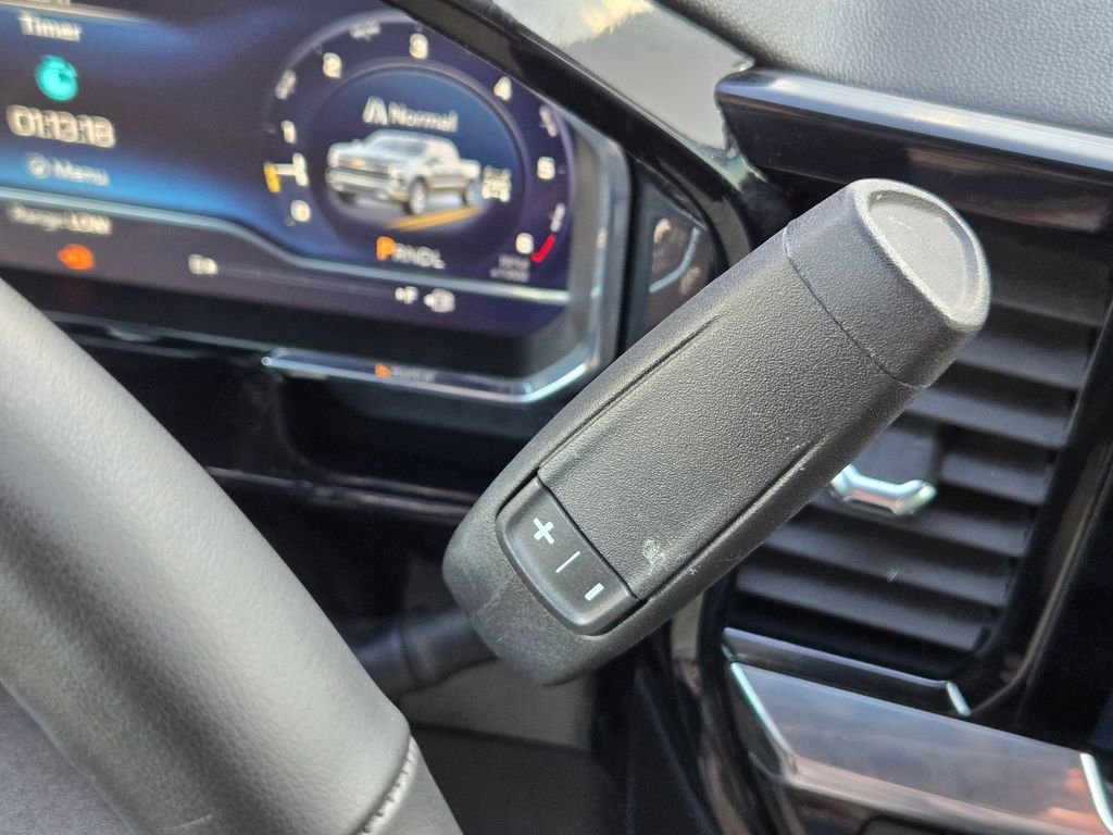 Used 2025 Chevrolet Silverado 1500 LT image 21