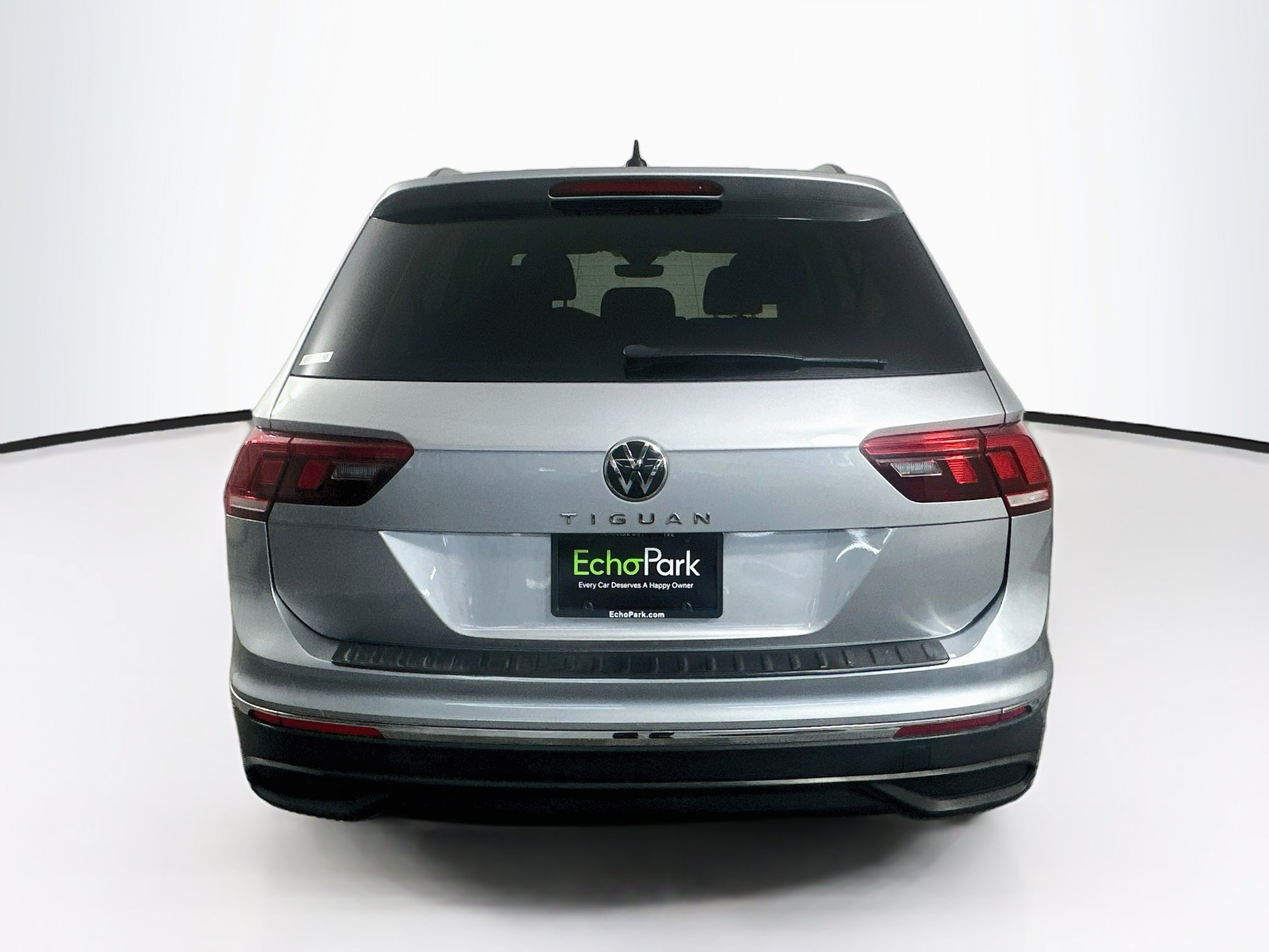 Used 2022 Volkswagen Tiguan S FWD image 7